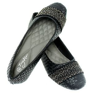 Tory K Women Studded Wedge Pumps, b-1400W, Black